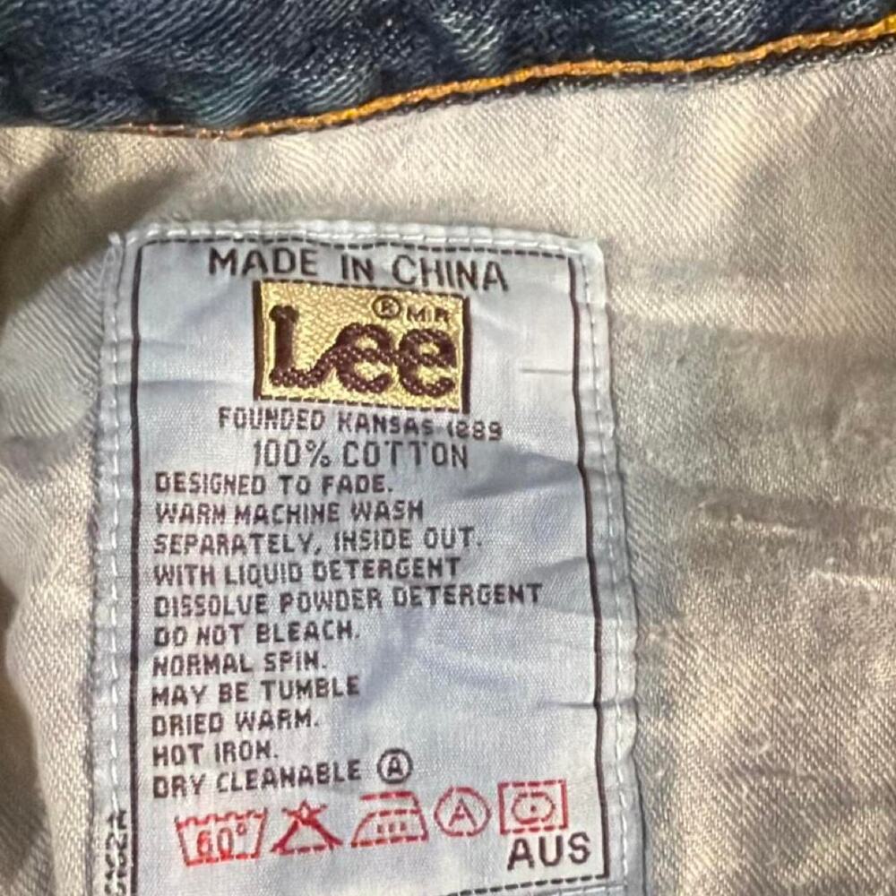 Lee denim mini skirt frayed edges size 8 - Picture 6 of 8